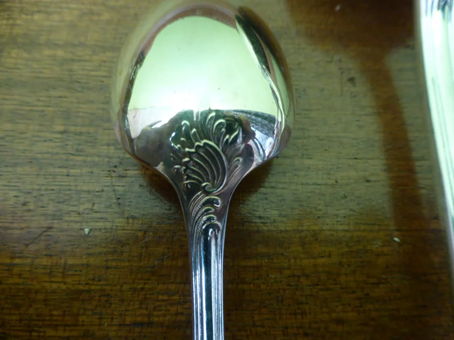 CUBIERTOS DE PLATO DE PLATA DE NAVIDAD