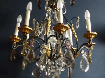 LUZ DE HIERRO FORJADO