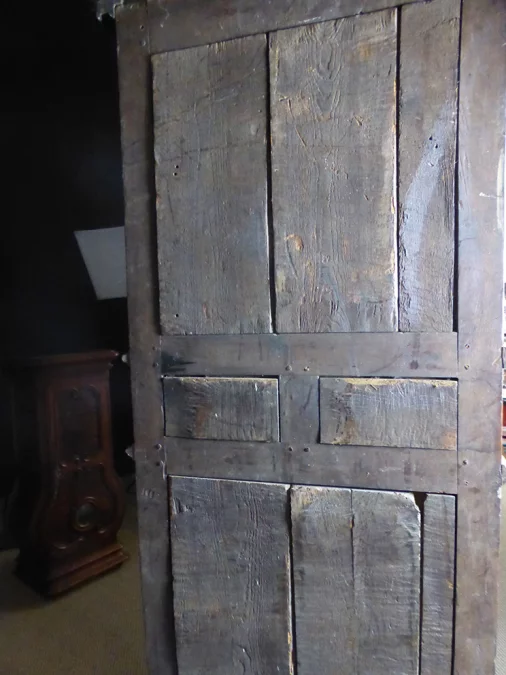 ARMARIO FRANCÉS DEL SIGLO XVIII