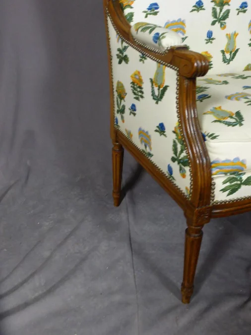 PAIR OF FRENCH ARMCHAIRS