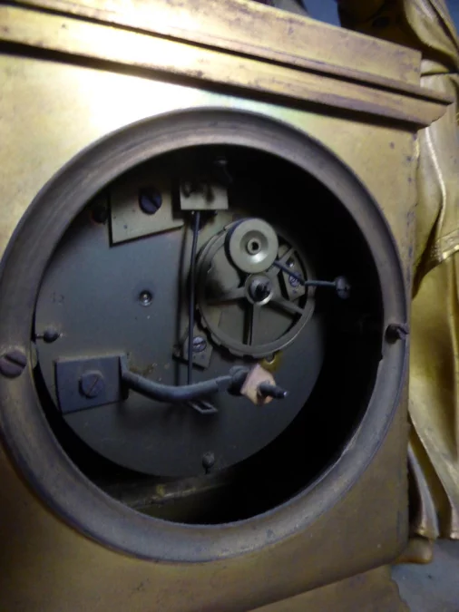 RELOJ ESTILO IMPERIO FRANCÉS