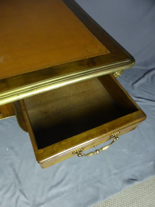 ESCRITORIO ESTILO LOUIS XV