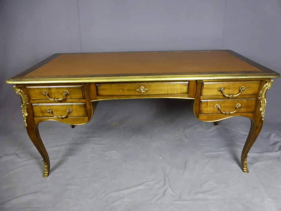 ESCRITORIO ESTILO LOUIS XV