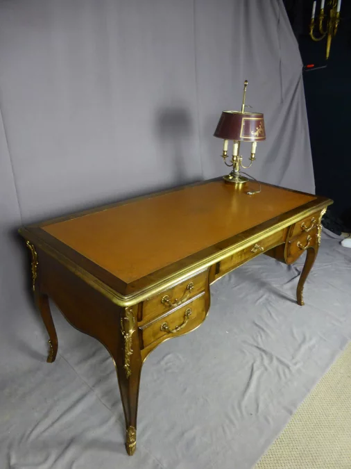 ESCRITORIO ESTILO LOUIS XV