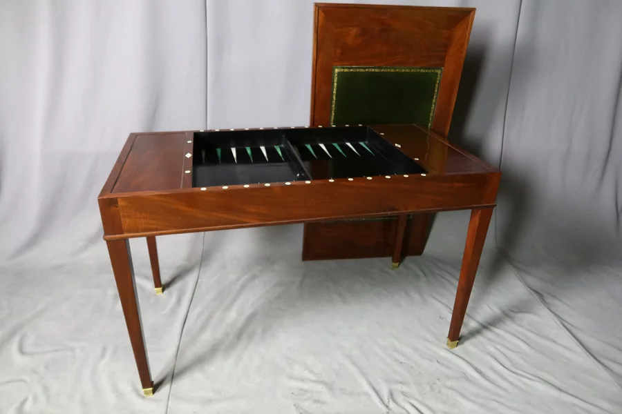 MESA DE CARTAS ESTILO LOUIS XVI