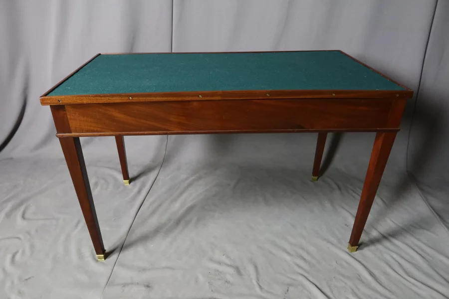 MESA DE CARTAS ESTILO LOUIS XVI