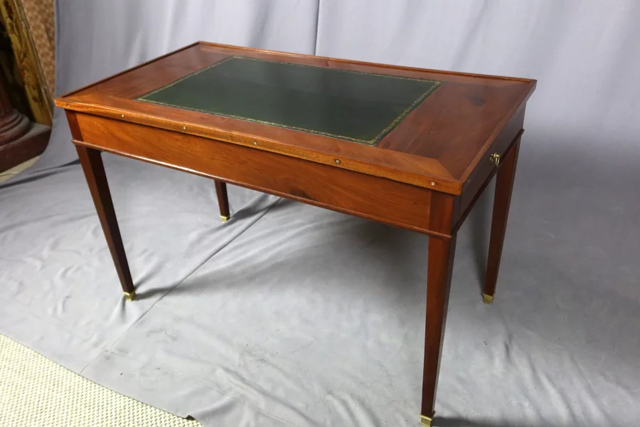 MESA DE CARTAS ESTILO LOUIS XVI