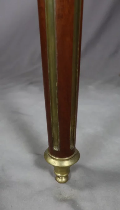 ESCRITORIO ESTILO LUIS XVI