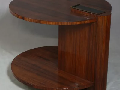 MESA OCASIONAL DE LA ÉPOCA ART DECO