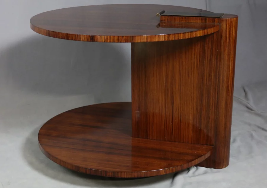 MESA OCASIONAL DE LA ÉPOCA ART DECO