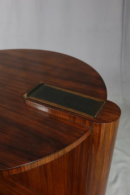 MESA OCASIONAL DE LA ÉPOCA ART DECO