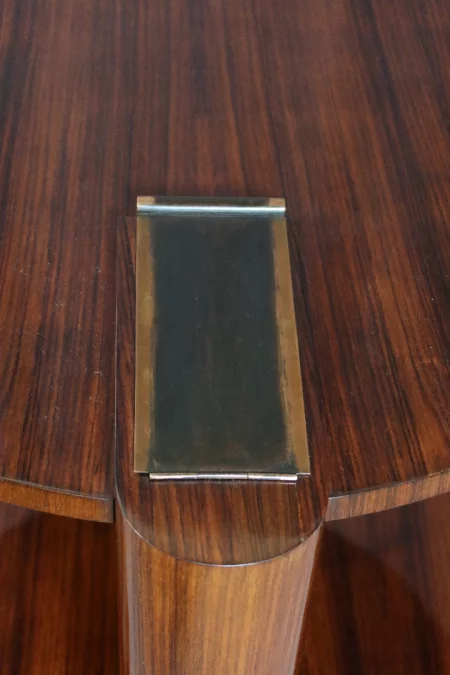 MESA OCASIONAL DE LA ÉPOCA ART DECO