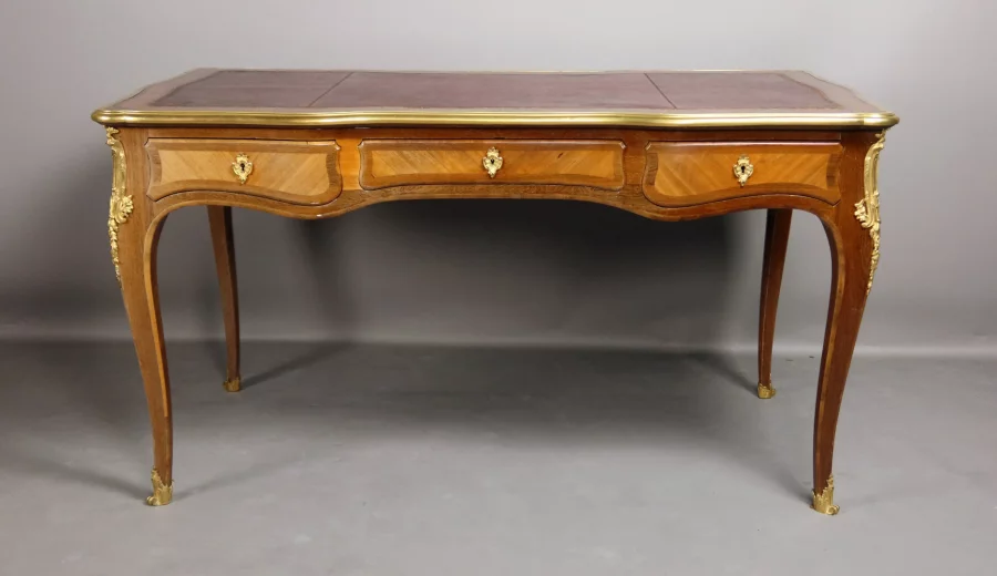 ESCRITORIO ESTILO LUIS XV