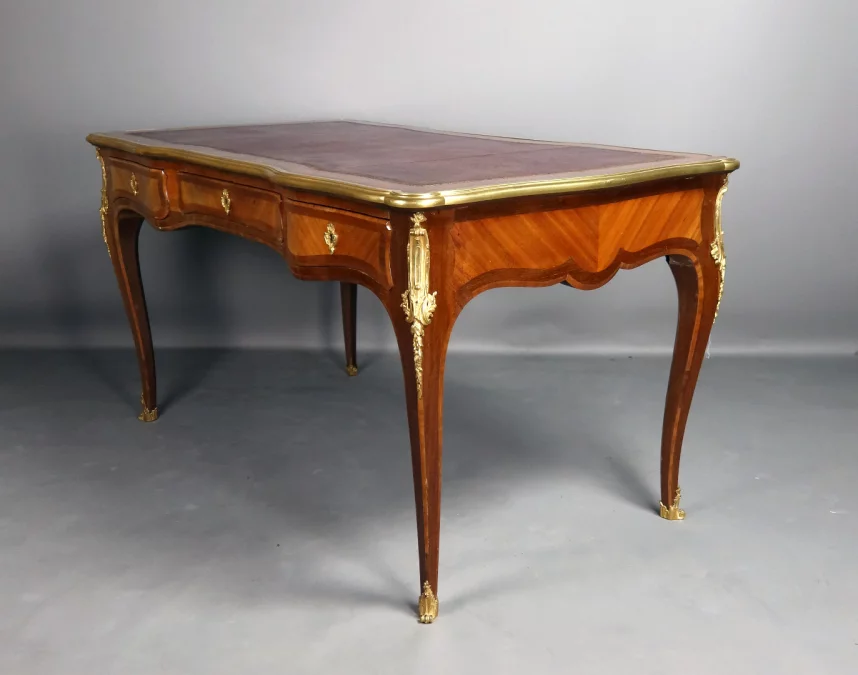 ESCRITORIO ESTILO LUIS XV