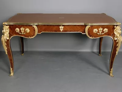 ESCRITORIO ESTILO LUIS XV