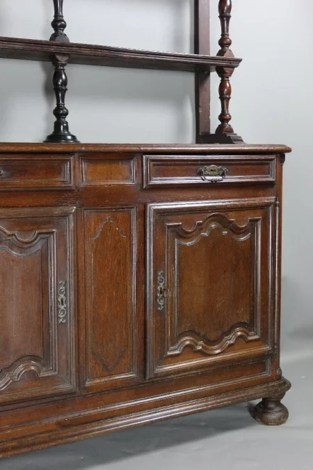 CÓMODA DEL SIGLO XVIII