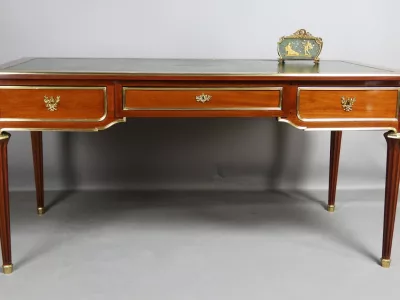ESCRITORIO ESTILO LUIS XVI
