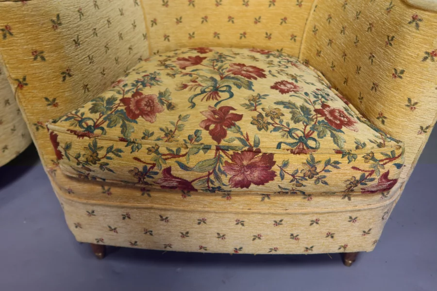 SILLONES DIECINUEVE CUARENTA