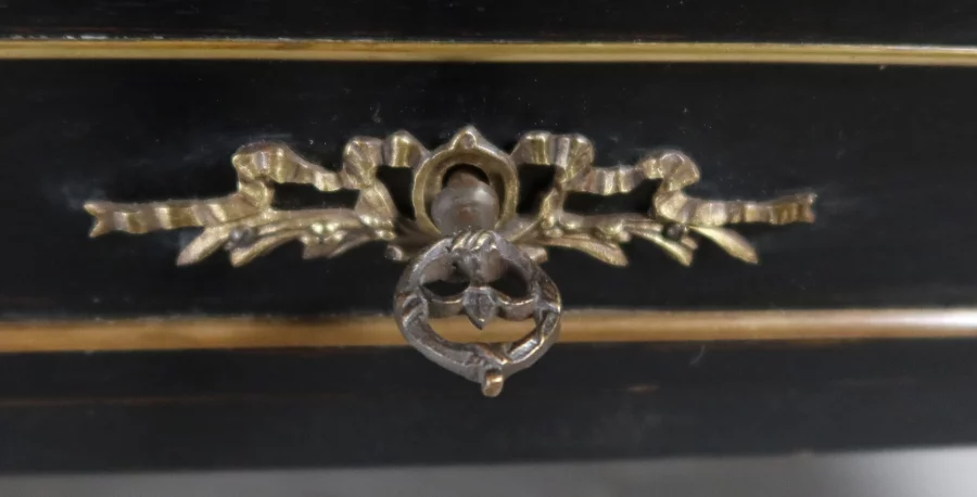 ESCRITORIO ESTILO LUIS XVI