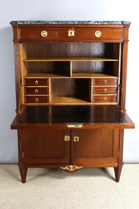 SECRETARIO DEL PERIODO DE LUIS XVI