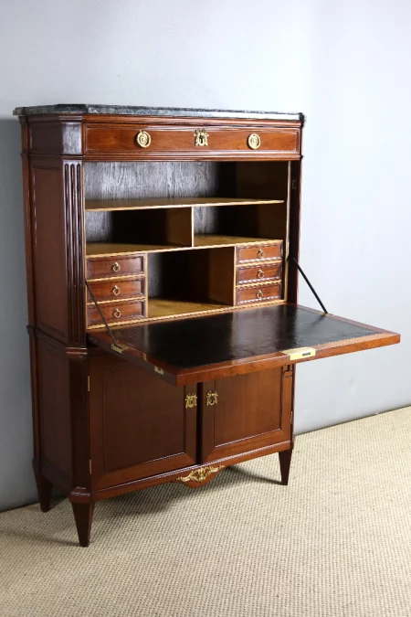 SECRETARIO DEL PERIODO DE LUIS XVI