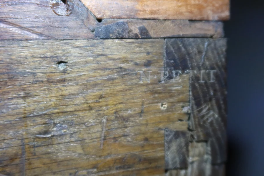 SECRETARIO DEL PERIODO DE LUIS XVI