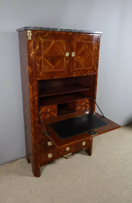 SECRETARIO DEL SIGLO XVIII