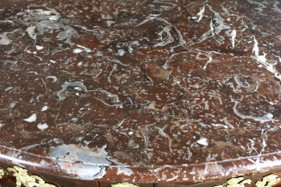 CÓMODA DE LA ÉPOCA DE LA REGENCIA FRANCESA