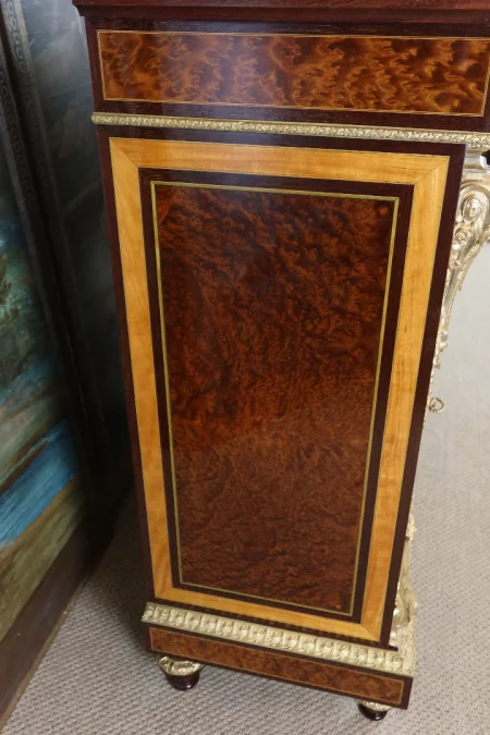 BUFÉ DEL PERIODO DE NAPOLEÓN III