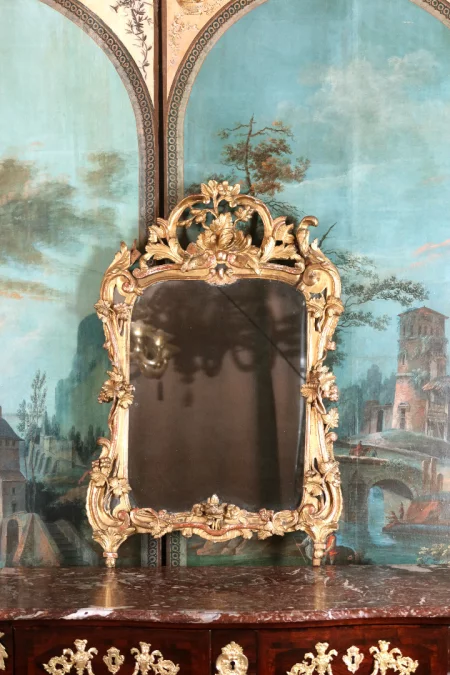 ESPEJO DEL SIGLO XVIII