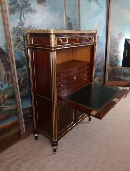 SECRETARIO DEL PERIODO DE LUIS XVI