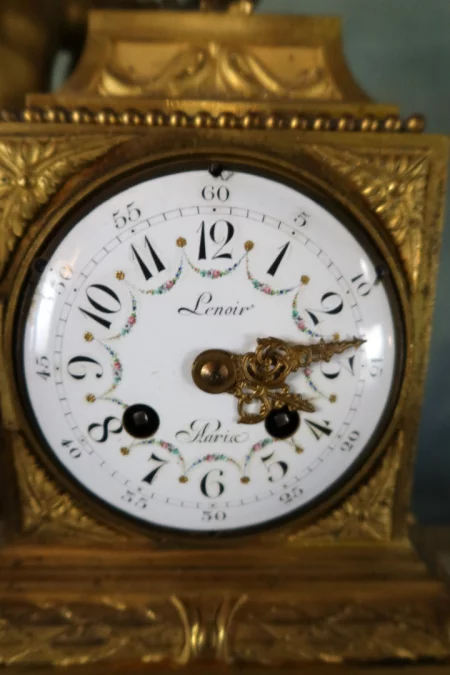 RELOJ FRANCÉS DEL SIGLO XIX