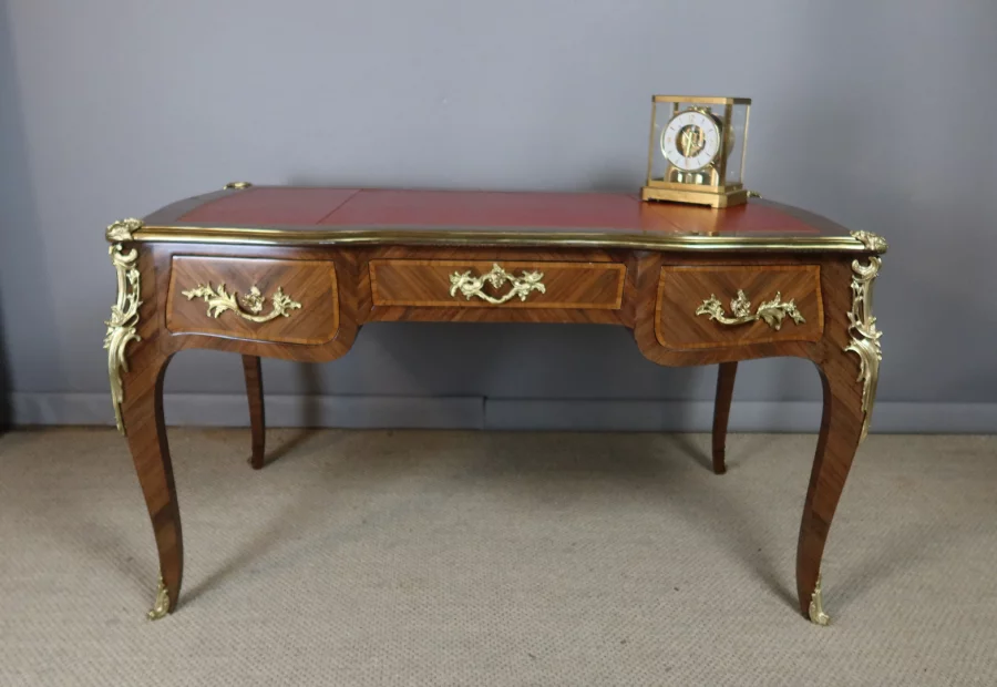 ESCRITORIO ESTILO LUIS XV