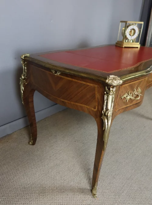 ESCRITORIO ESTILO LUIS XV