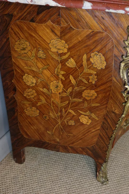 CÓMODAS ESTILO LUIS XV