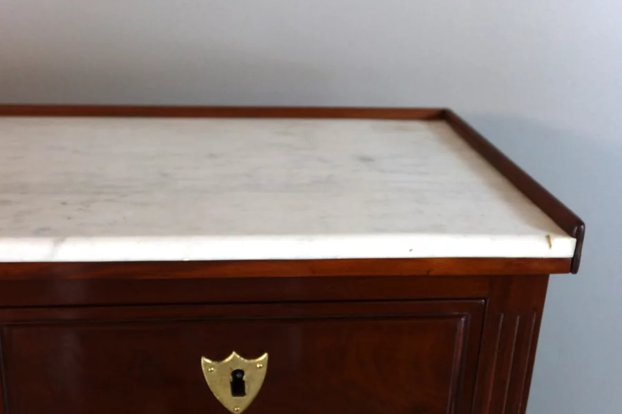 ESCRITORIO CON TAPA CILINDRICA ESTILO LUIS XVI