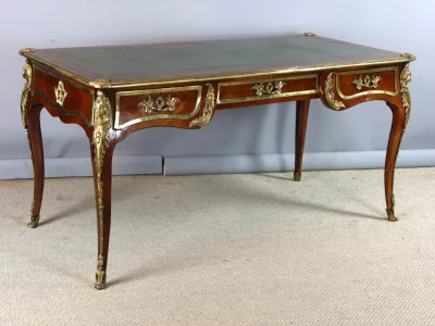 ESCRITORIO ESTILO LUIS XV