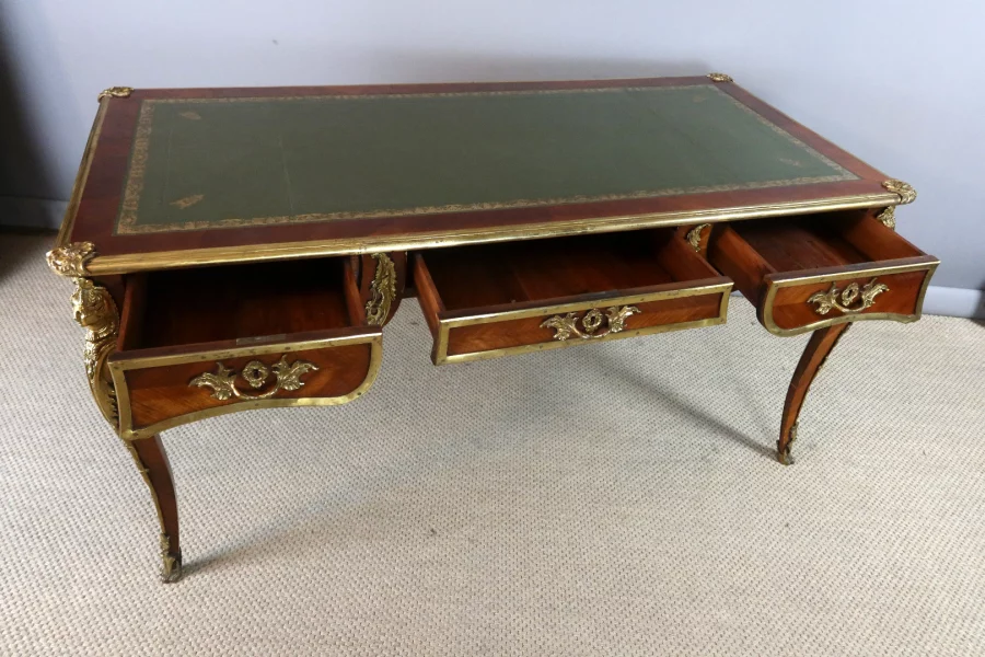 ESCRITORIO ESTILO LUIS XV