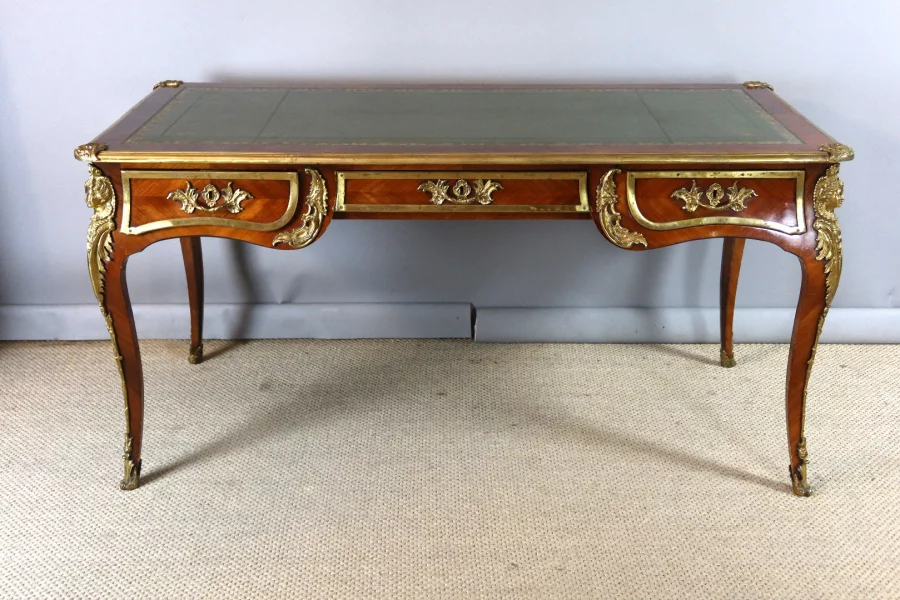 ESCRITORIO ESTILO LUIS XV