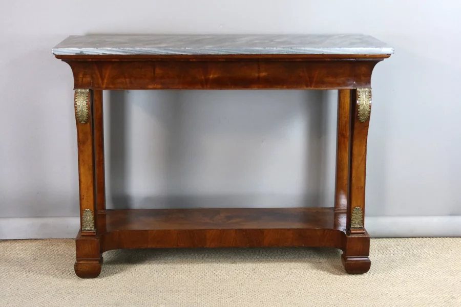 MESA DE CONSOLA DE LA ÉPOCA DE LA RESTAURACIÓN FRANCESA