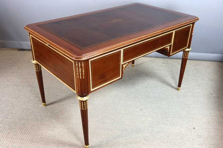 ESCRITORIO ESTILO LUIS XVI