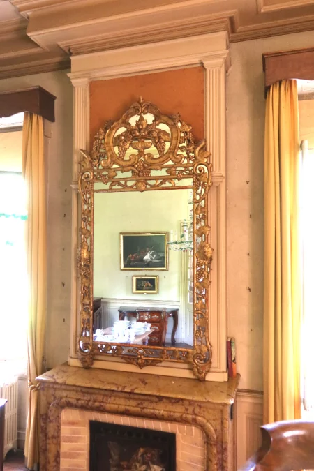 ESPEJO DE FINALES DEL SIGLO XVIII