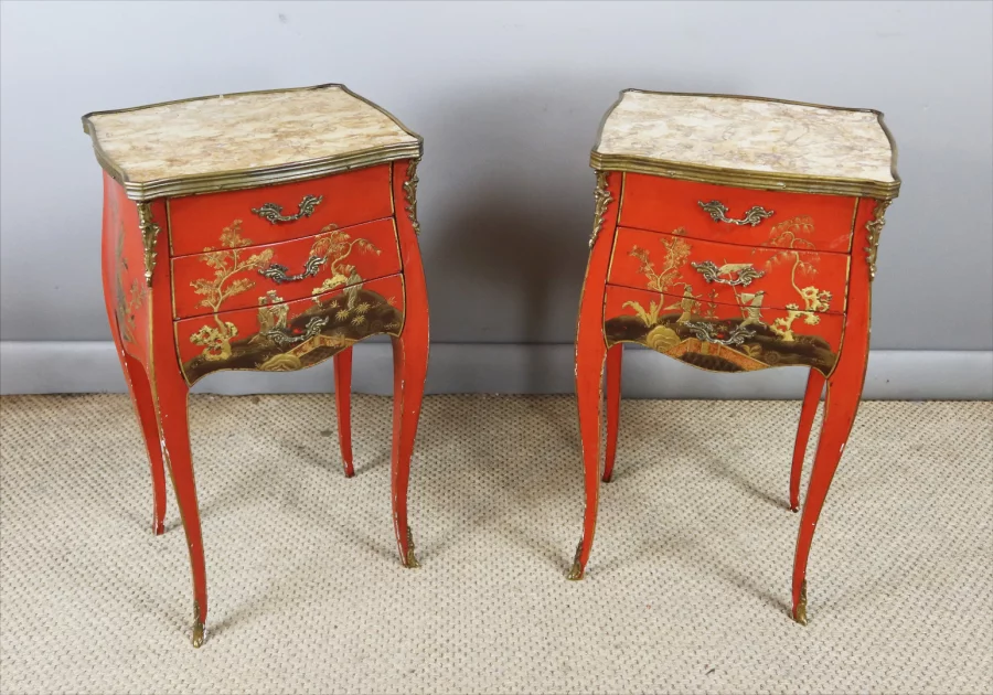 MESITAS DE NOCHE ESTILO LUIS XV