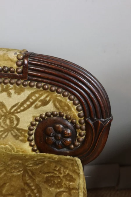 PAR DE SILLONES DE ESTILO IMPERIO FRANCÉS