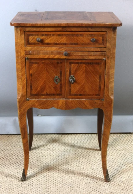 MESA DE LECTURA ESTILO LOIS XV