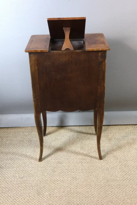 MESA DE LECTURA ESTILO LOIS XV