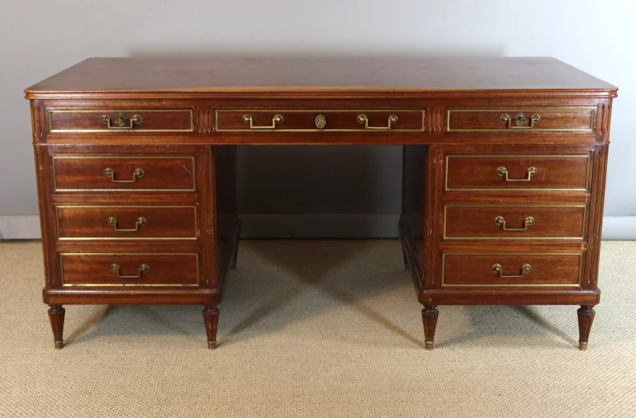 ESCRITORIO ESTILO LUIS XVI