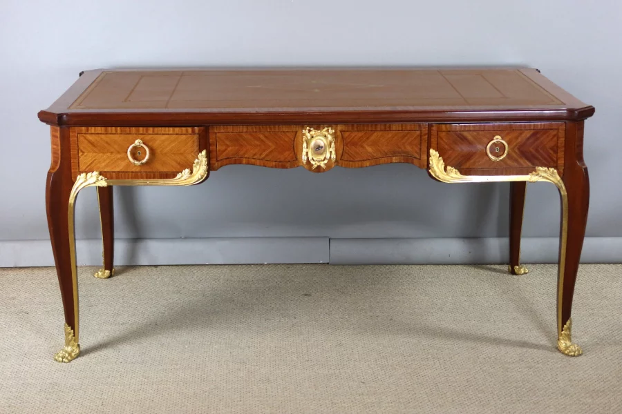 ESCRITORIO ESTILO LUIS XV