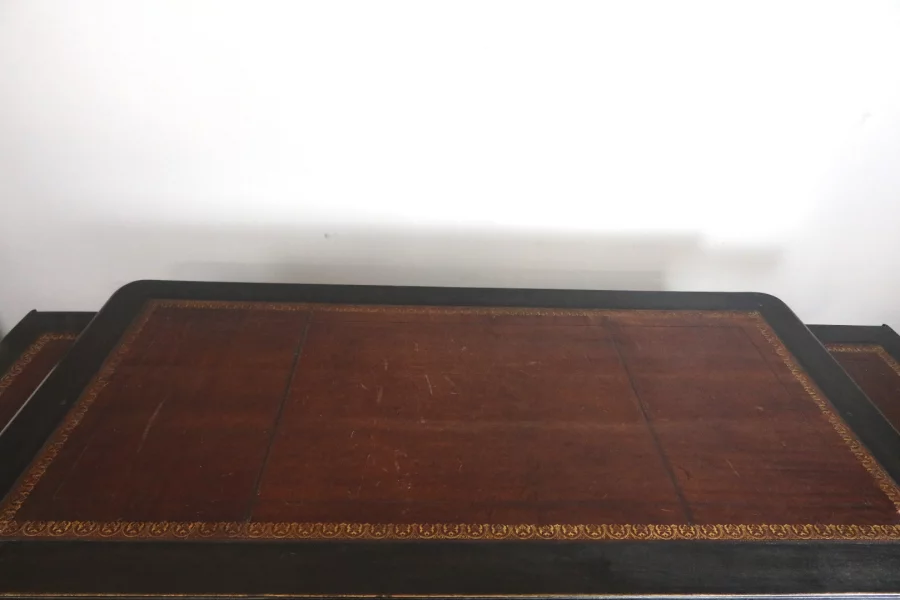 ESCRITORIO ESTILO LUIS XV