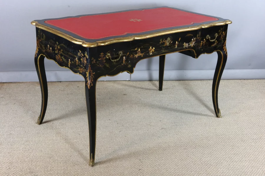 ESCRITORIO ESTILO LUIS XV